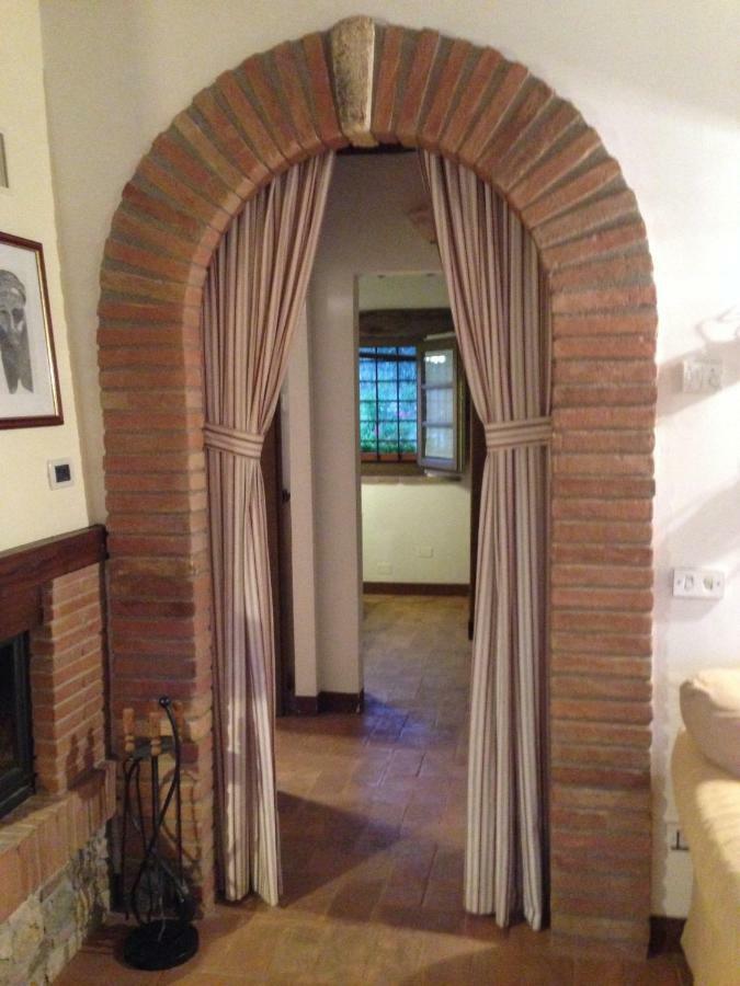 Agriturismo Podere Dell' Olmo Amelia Exterior foto